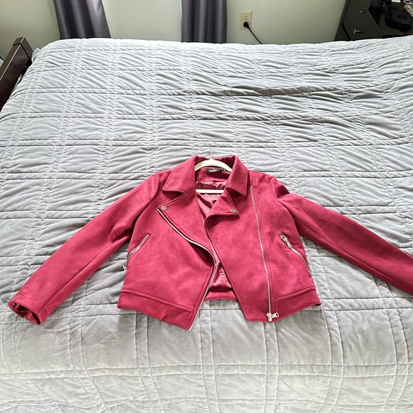 New Look Deep Red Faux Suede Jacket - Picture 2 of 3
